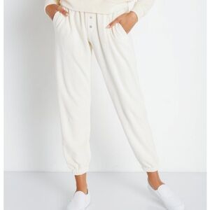 Donni Terry Cream Henley Sweatpants Large